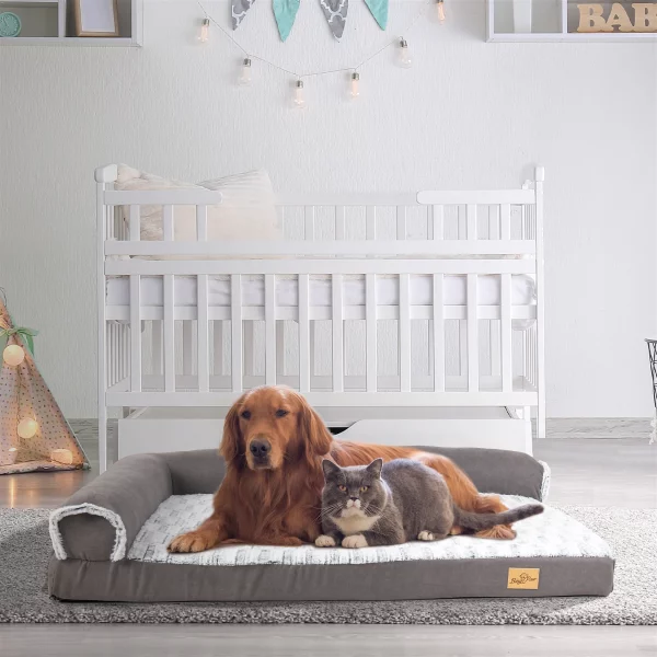 Close-up of soft linter material on dog bed