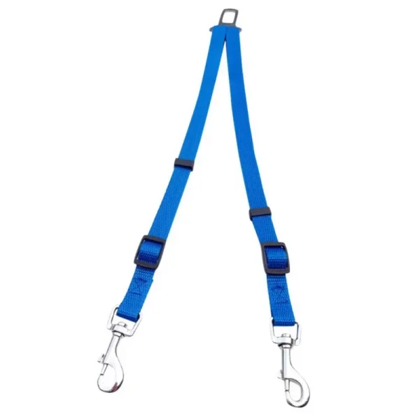 Close-up of the double-headed connector on a dog car safety belt