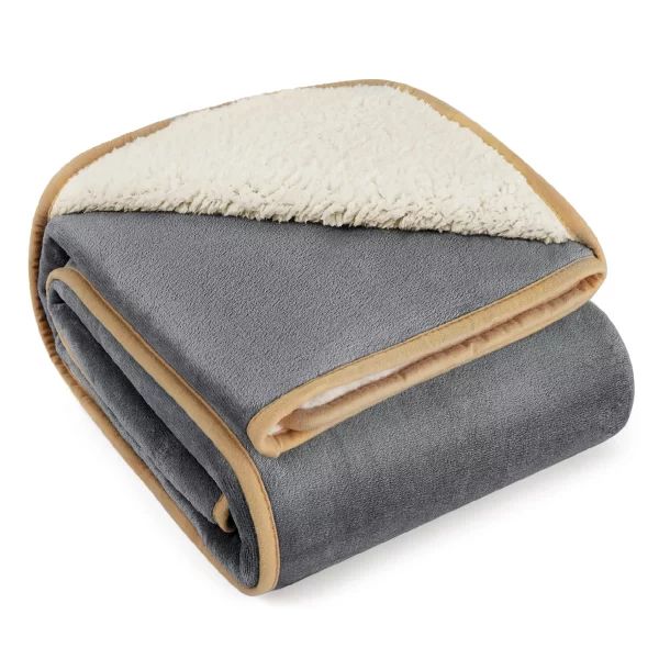 Waterproof Grey Pet Blanket, Soft Fleece for Dogs and Cats, Machine Washable For Medium Dogs and Cats, Personalised
