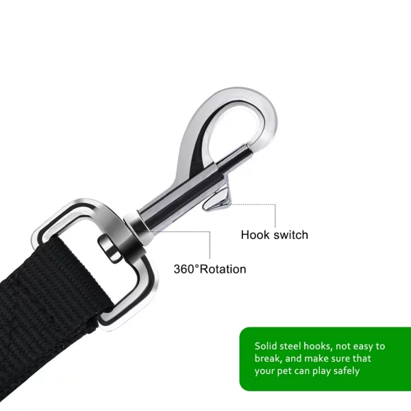 Detail of the leash showing the multiple D-rings for length adjustment.
