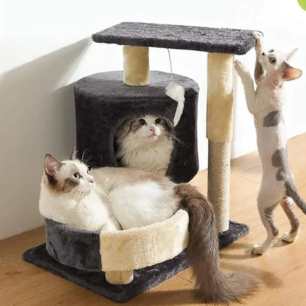 Cat tower featuring a spacious viewing platform