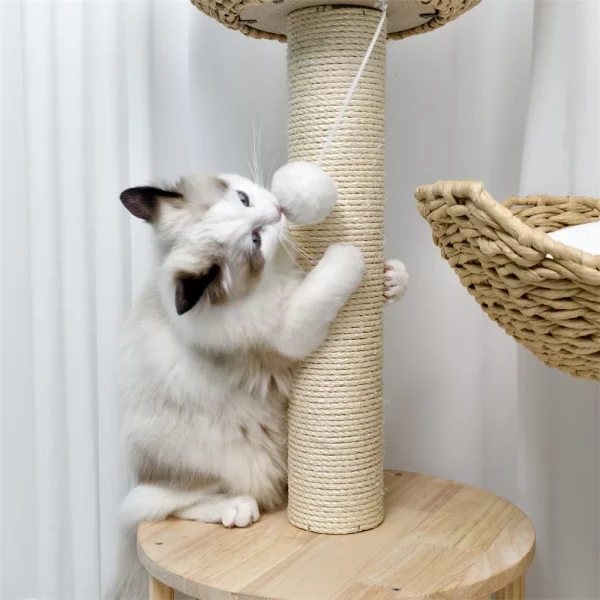 Detail of the sisal rope scratching post on the cat tree