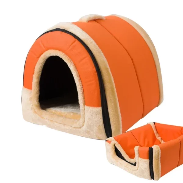 Size L warm dog house, demonstrating ample space for a small dog.