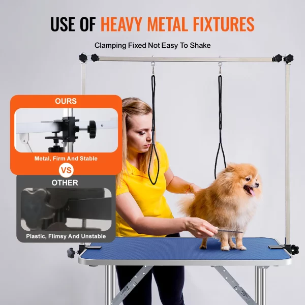 Close-up of the pet grooming table's non-slip, waterproof tabletop surface