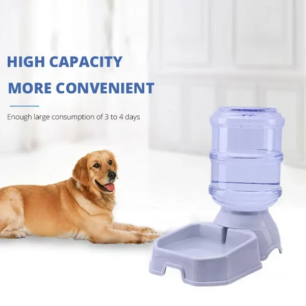 Close-up of the automatic pet feeder's water dispenser mechanism