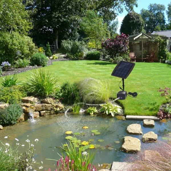 Diagram illustrating the solar oxygen pump in a pond setting