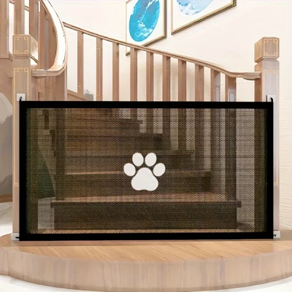 Pet partition net installed between two rooms